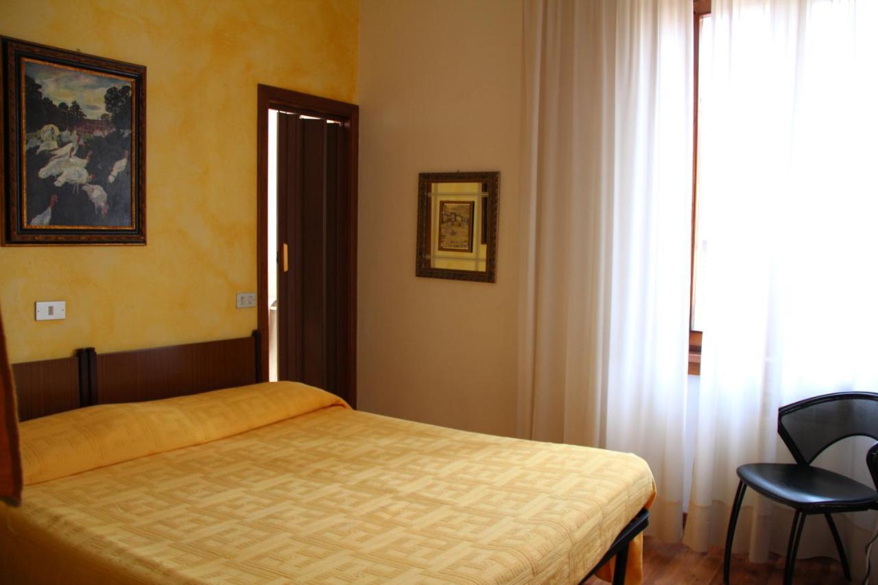 Bed & Breakfast Edelweiss 2*