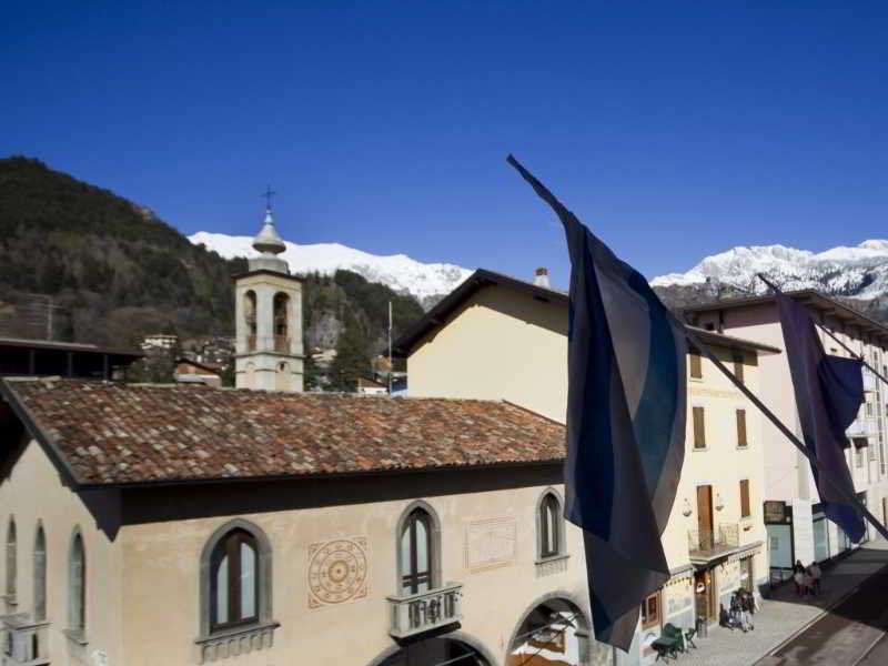 Edelweiss Castione della Presolana